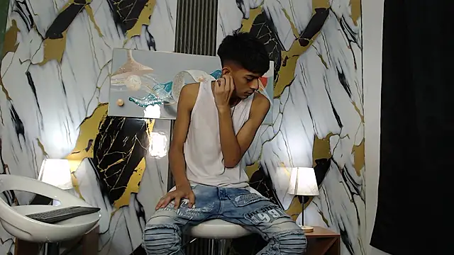 KITTY BOSH online show from 03-05-26, 01:19