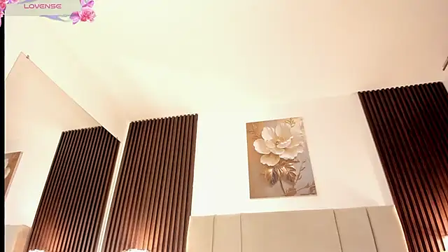  MiLa Dyva online show from 04-11-26, 05:05