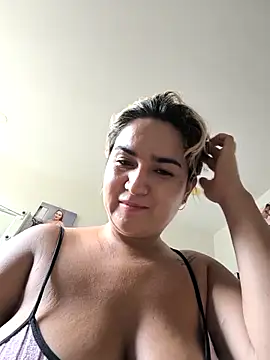 violet-grey online show from 05-06-26, 12:42