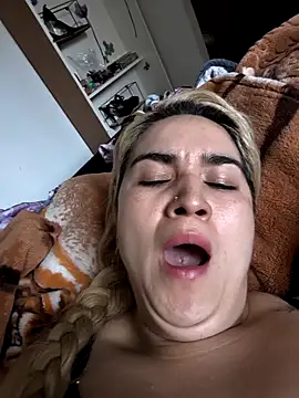 violet-grey online show from 03-17-26, 12:52