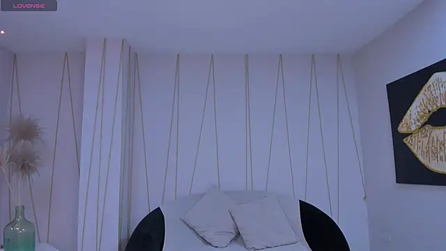 CarolineEvans x online show from 03-28-26, 04:13