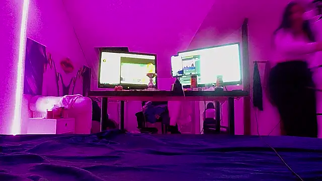 DesireeAnn online show from 02-09-26, 05:11