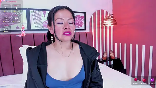 Snapshot of Saray_Becker_ chatting on 03-01-26, 03:06 Saray Becker online show from 03-01-26, 03:06