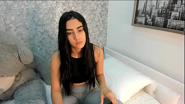 Snapshot of Anika_H chatting on 03-25-26, 12:15 Anika H online show from 03-25-26, 12:15