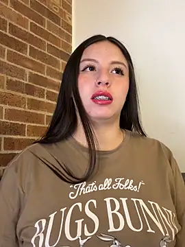 Sofi Collinss online show from 04-01-26, 10:50