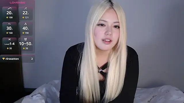 uru luv000 online show from 05-29-26, 08:42