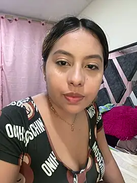 Emiily joee  online show from 06-10-26, 01:51