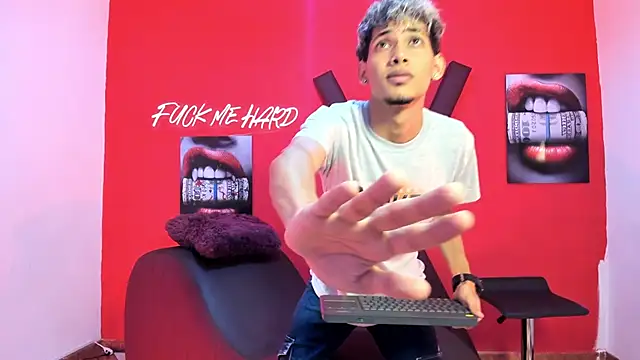 YOUNG BOYS HELL online show from 02-14-26, 07:25