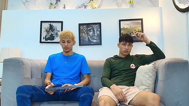 Snapshot of YOUNG_BOYS_HELL chatting on 05-28-26, 01:35 YOUNG BOYS HELL online show from 05-28-26, 01:35