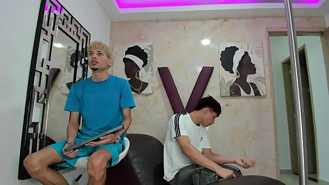 Snapshot of YOUNG_BOYS_HELL chatting on 06-07-26, 01:22 YOUNG BOYS HELL online show from 06-07-26, 01:22
