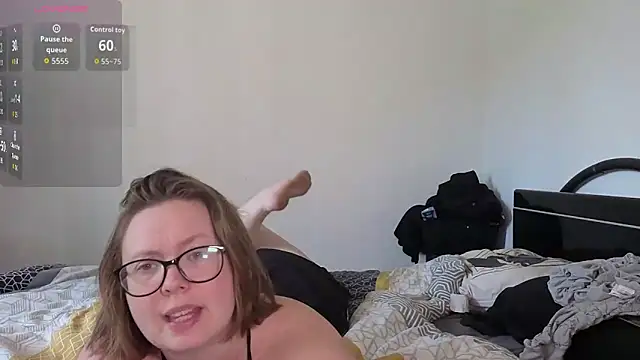 LittleMistys online show from 03-12-26, 10:41