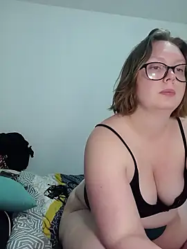 Snapshot of LittleMistys chatting on 03-02-26, 09:55 LittleMistys online show from 03-02-26, 09:55