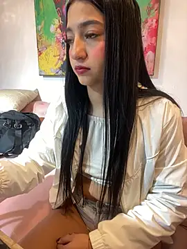 Daniela Pink online show from 04-17-26, 11:24