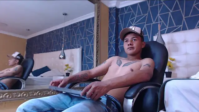 Snapshot of TylerGandi chatting on 02-23-26, 07:47 TylerGandi online show from 02-23-26, 07:47