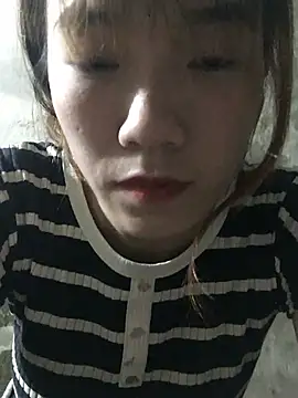 Snapshot of Sukem-mut chatting on 02-24-26, 03:02 Sukem-mut online show from 02-24-26, 03:02