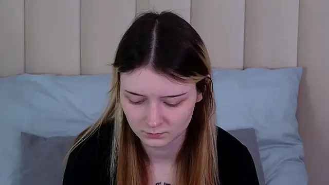 AlyssFrost online show from 07-24-26, 01:56