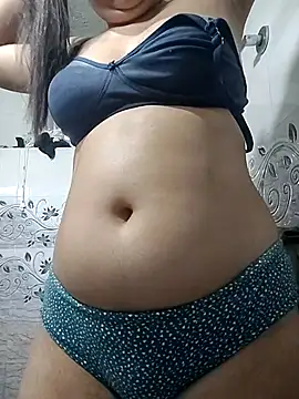 taniya0 online show from 05-12-26, 02:19