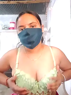 taniya0 online show from 03-08-26, 06:28