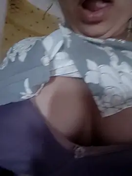 taniya0 online show from 05-04-26, 01:42