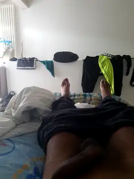 isuru lakshan online show from 02-15-26, 02:49