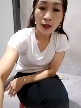 Thobaby112 online show from 05-10-26, 12:36