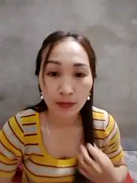 Snapshot of Thobaby112 chatting on 02-25-26, 12:33 Thobaby112 online show from 02-25-26, 12:33