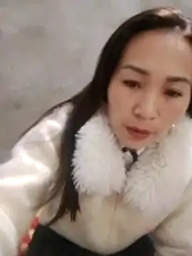 Snapshot of Thobaby112 chatting on 02-19-26, 07:05 Thobaby112 online show from 02-19-26, 07:05