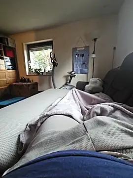 Gris-shadow online show from 02-14-26, 11:54