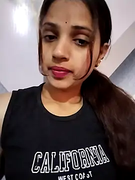 samayra1144 online show from 03-12-26, 08:51