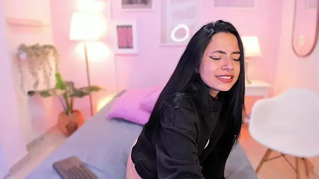 Ivyy sweet  online show from 02-18-26, 08:16