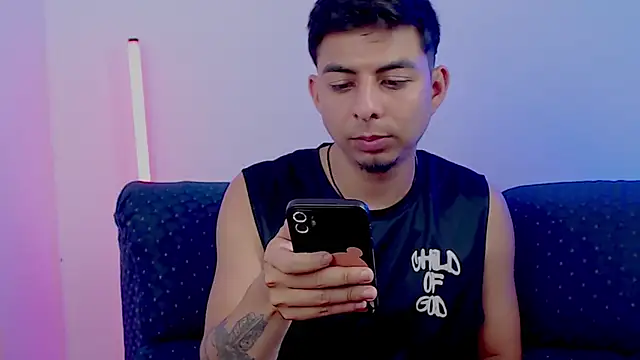 polloCol4U online show from 04-08-26, 04:25