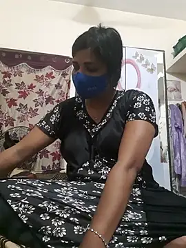 Tamil Luckly girl online show from 05-20-26, 01:08