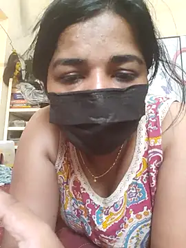 Tamil Luckly girl online show from 04-15-26, 07:36