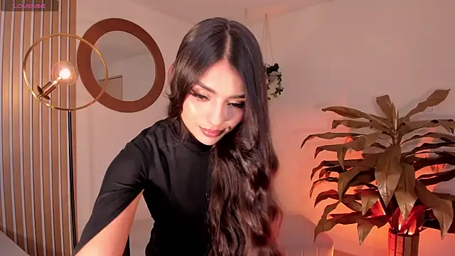 JulietteMoreau online show from 04-10-26, 08:16