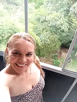 charlotte milf30 online show from 02-24-26, 03:46