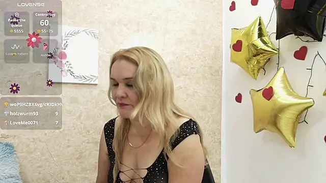 charlotte milf30 online show from 02-19-26, 08:28