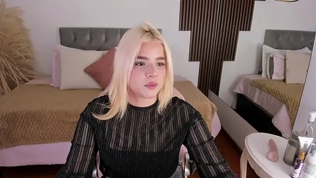 Snapshot of BarbieHannaB_ chatting on 02-19-26, 07:00 BarbieHannaB online show from 02-19-26, 07:00