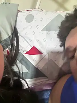 Valentinacouple online show from 04-24-26, 12:23