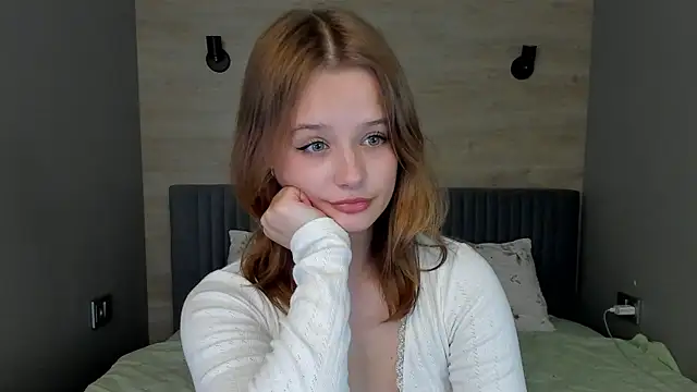 Mary Phoenix online show from 06-13-26, 09:02