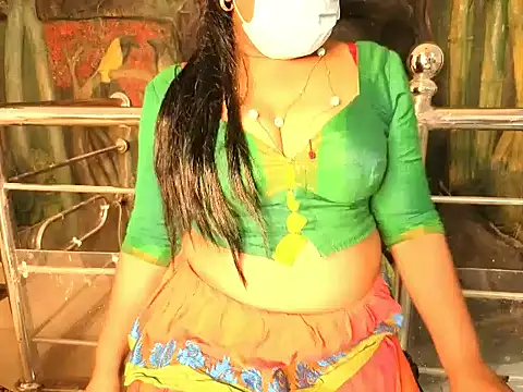Snapshot of Liyona_s chatting on 06-30-26, 04:34 Liyona s online show from 06-30-26, 04:34