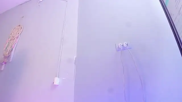 Snapshot of Amber_Novoa chatting on 02-21-26, 12:18 Amber Novoa online show from 02-21-26, 12:18