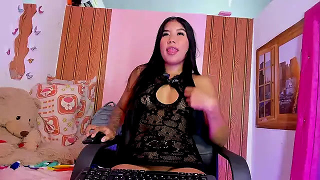 valenttina narvaez online show from 04-10-26, 01:51