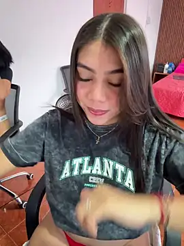 Luna rousse26 online show from 03-05-26, 12:24