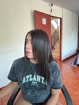 Luna rousse26 online show from 03-19-26, 12:27