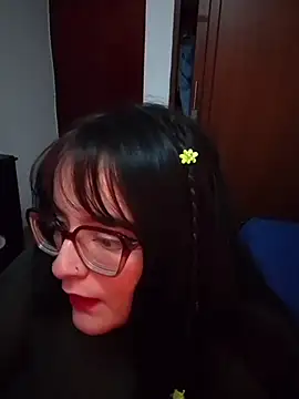 daphneev online show from 05-13-26, 06:42