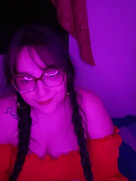 daphneev online show from 05-20-26, 12:18