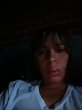 Snapshot of kiki_milu chatting on 05-31-26, 10:32 kiki milu online show from 05-31-26, 10:32