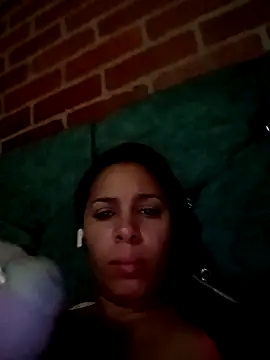 kiki milu online show from 03-08-26, 04:16