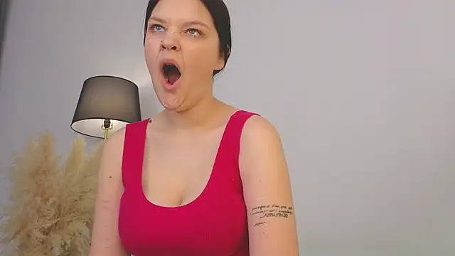 DeliaEffy online show from 02-22-26, 09:27