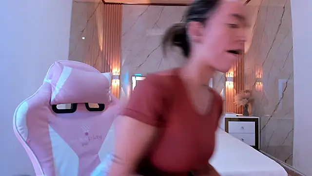 Snapshot of your_whore_Salome chatting on 02-24-26, 06:31 your whore Salome online show from 02-24-26, 06:31